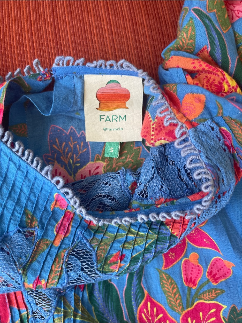 FARM Rio Vibrant Blue Lace‑Trim Floral Blouse - Size S - Picture 4 of 5